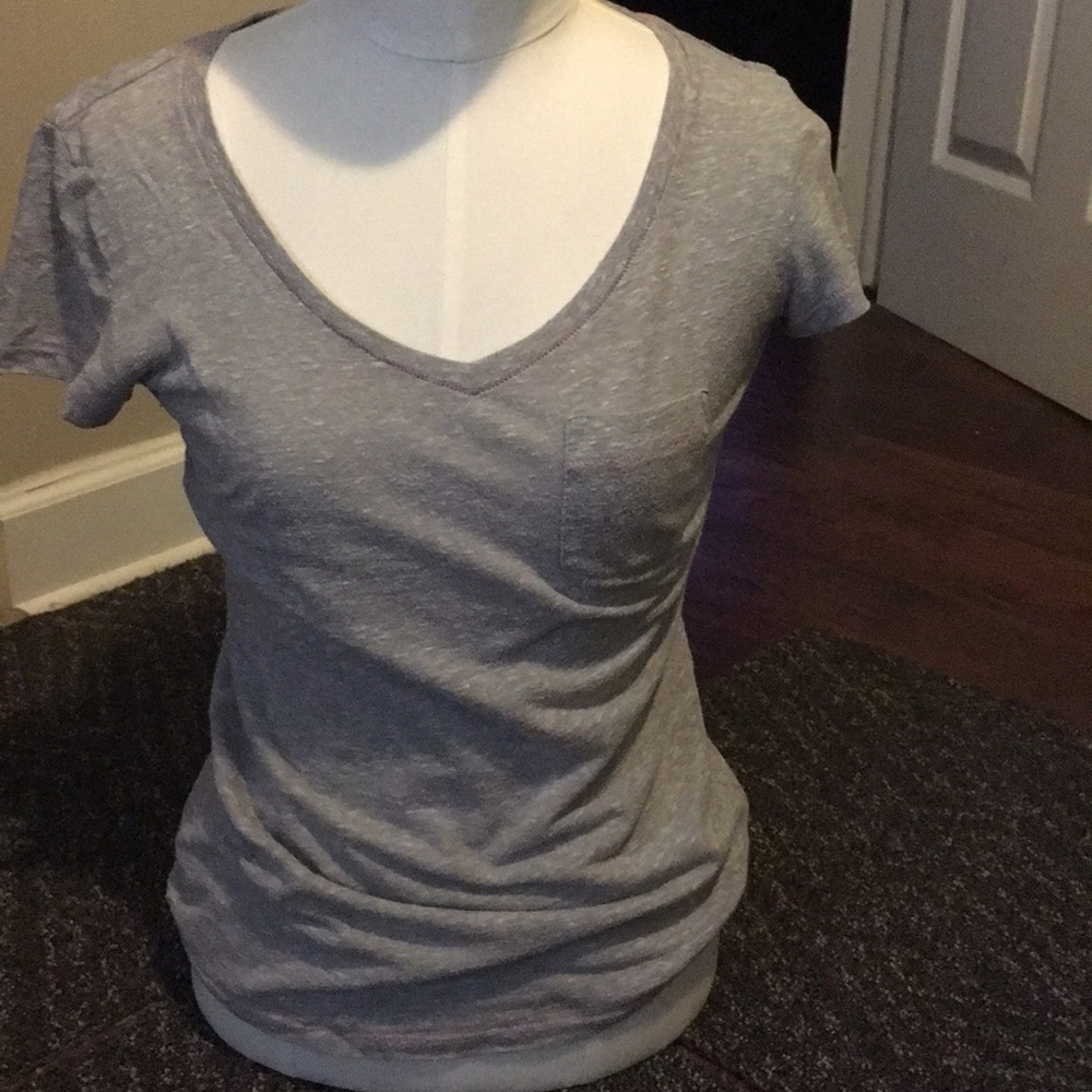 💖Victoria’s Secret pocket tee 💖